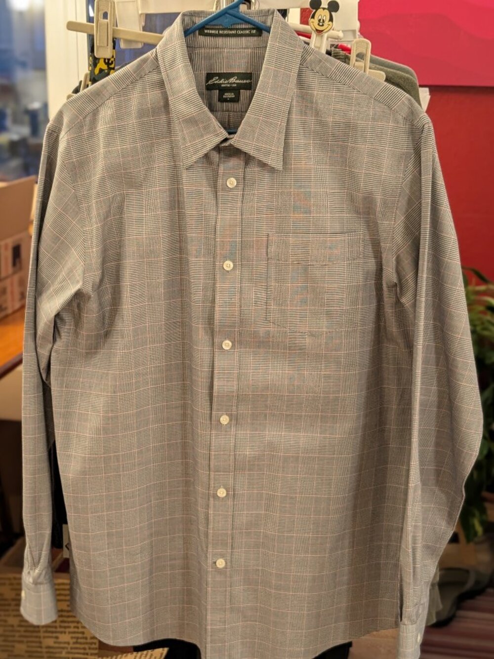 Eddie Bauer Wrinkle Resistant Classic Fit Black, White, & Red Button-Down